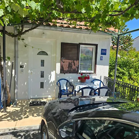 Radan Apartman *